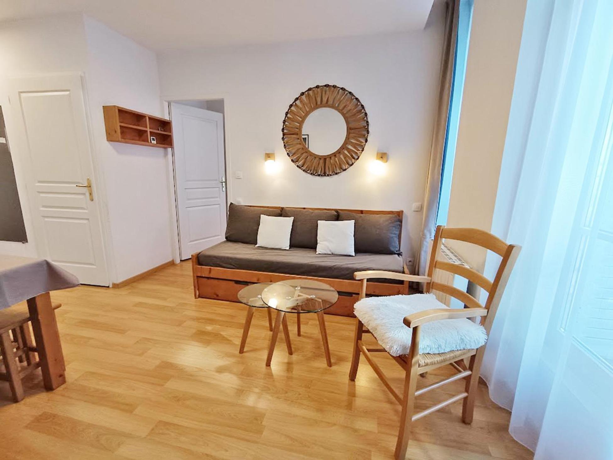 L'Eterlou, T3, Centre Luchon, Wifi, Casier A Skis, Ascenseur, 6 Personnes Bagnères-de-Luchon Eksteriør bilde